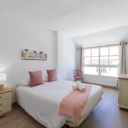 Apartamento En El Castillo Con Piscina Caleta De Fuste Luaran gambar